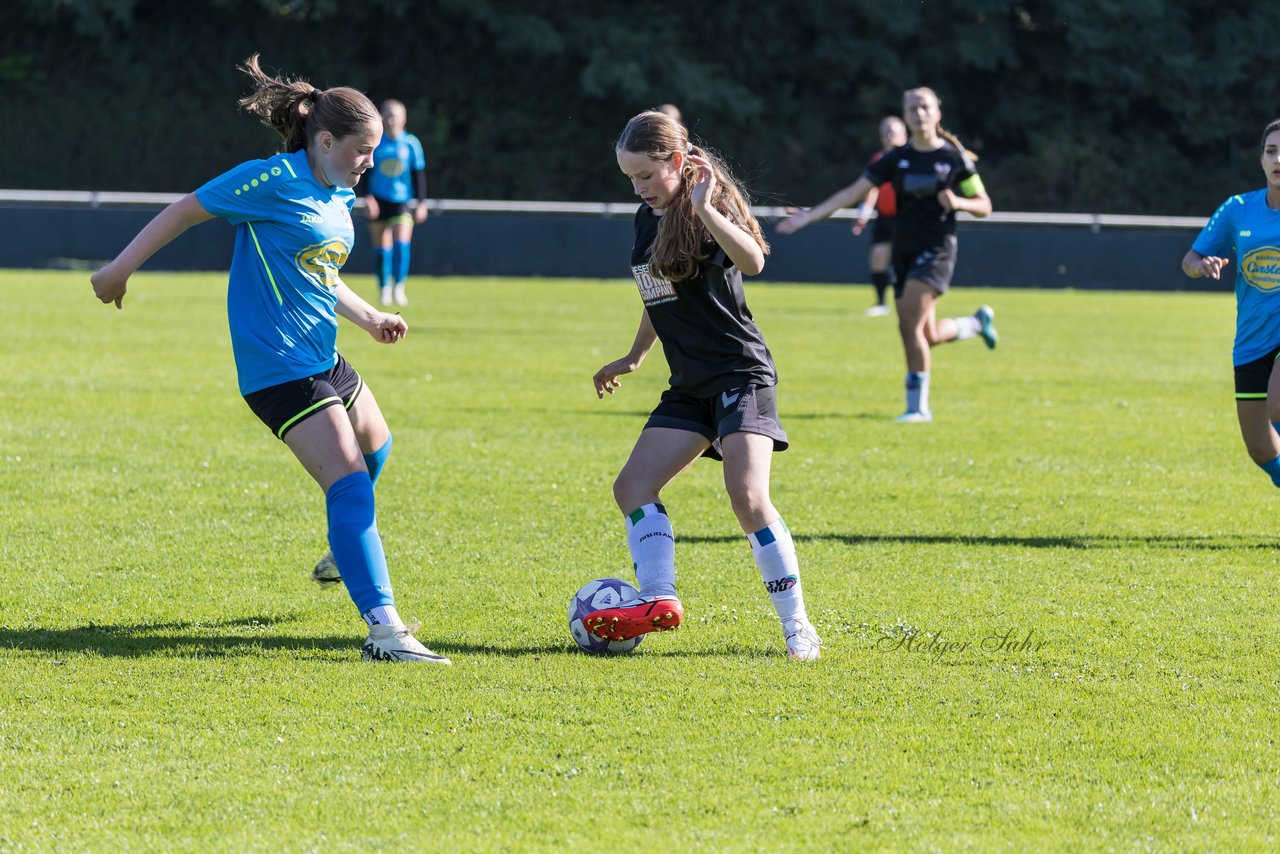 Bild 129 - wBJ SV Henstedt Ulzburg - FSG Oldendorf Itzehoe : Ergebnis: 2:5